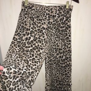 Women’s Small Cato Cheetah Leopard Palazzo Pants
